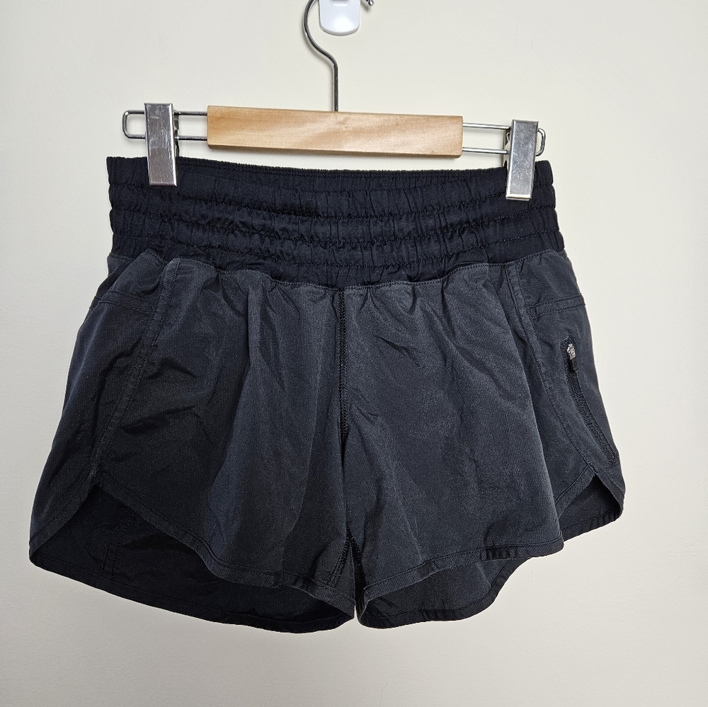 Black Lululemon shorts